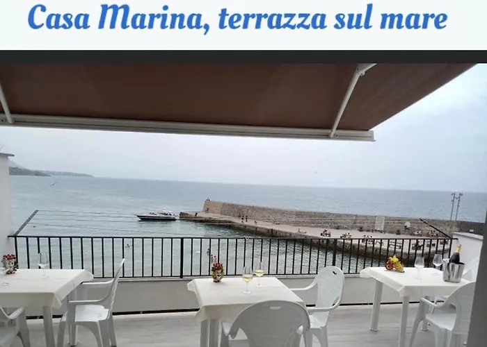 Bed and Breakfast Casa Marina,la terrazza sul mare Cefalù